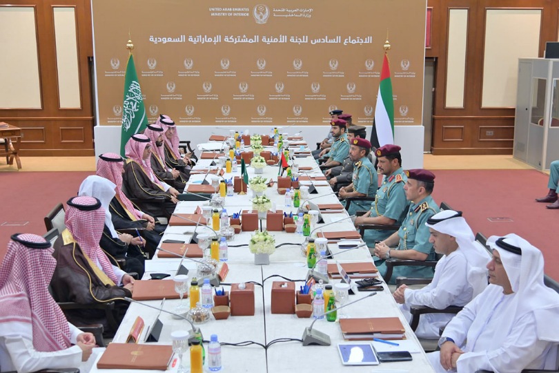 اللجنة الأمنية الإماراتية السعودية المشتركة تبحث سبل تعزيز التعاون الأمني